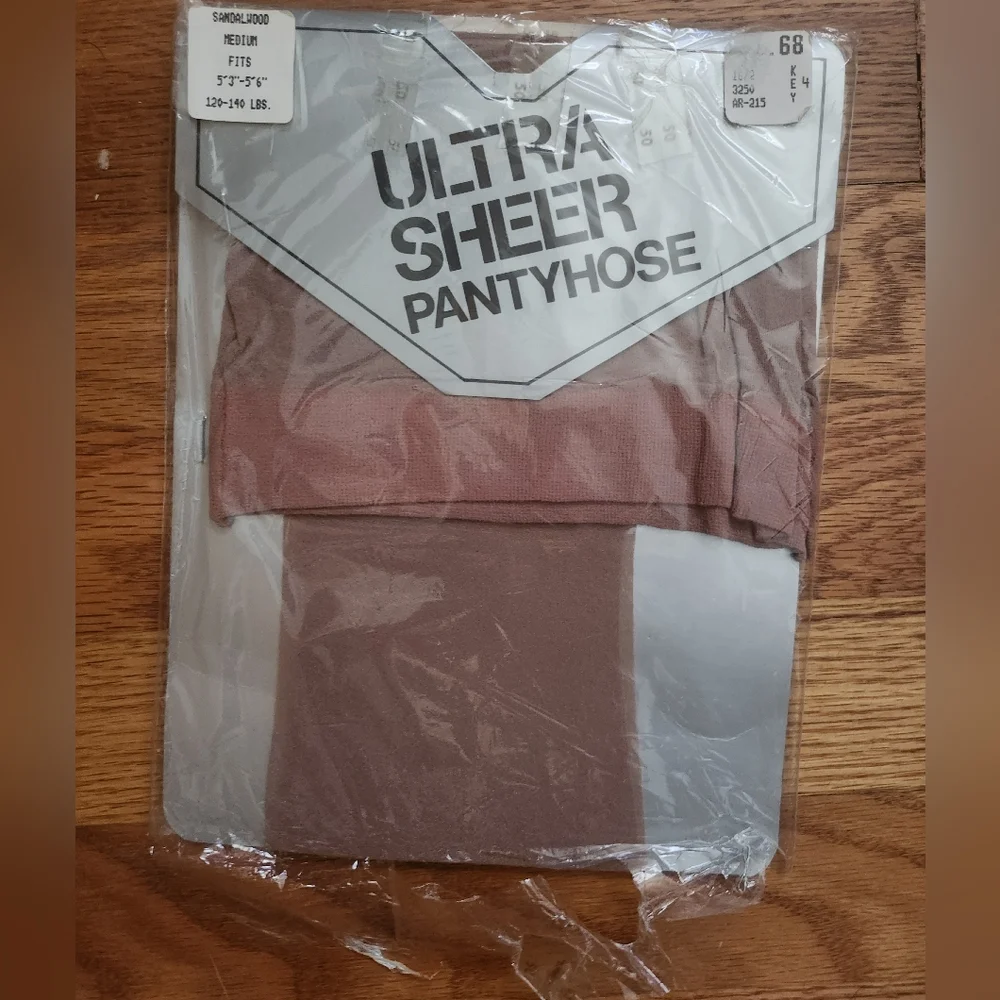2 Pantyhose Size Medium